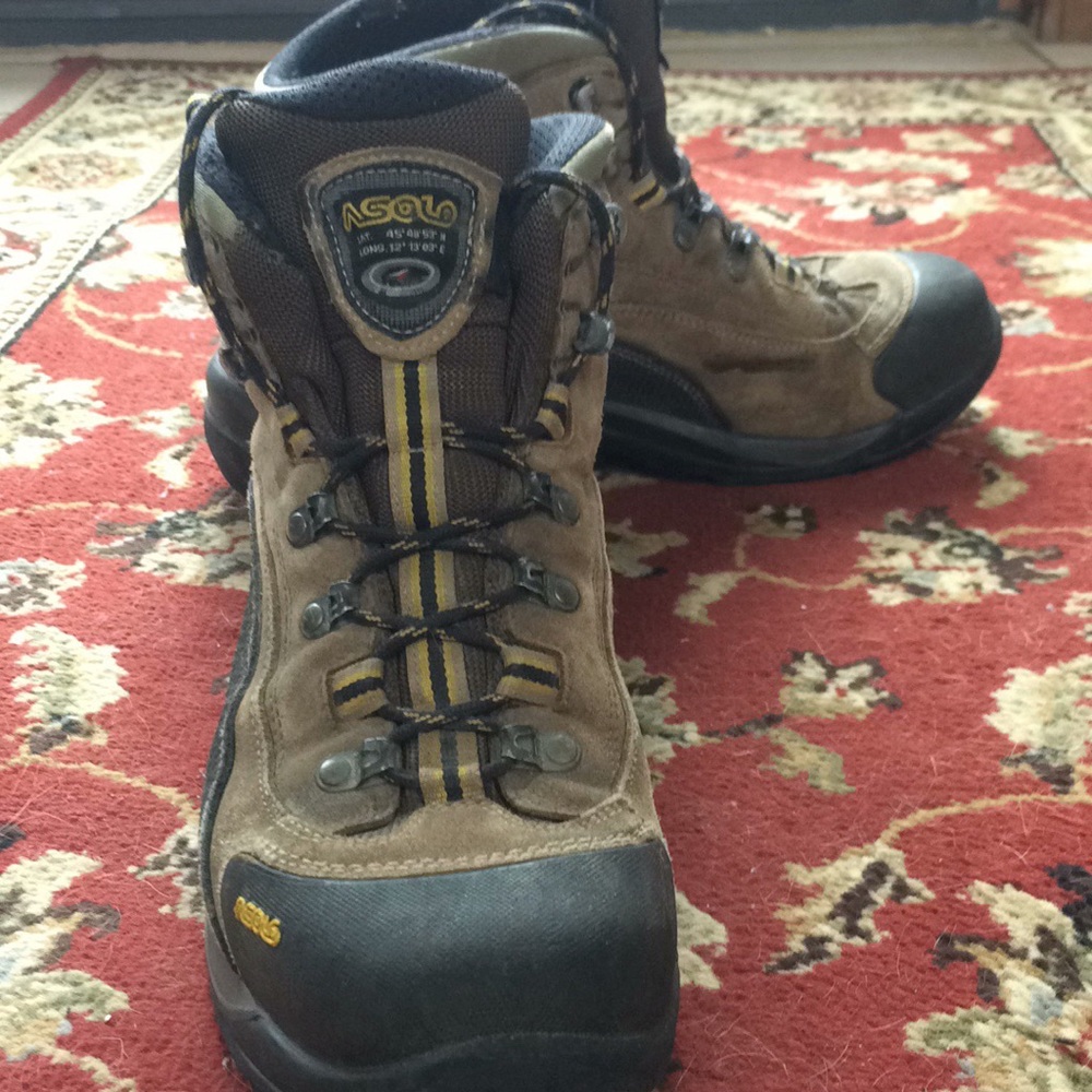 Asolo hiking boots women’s size 10 or men’s size 8